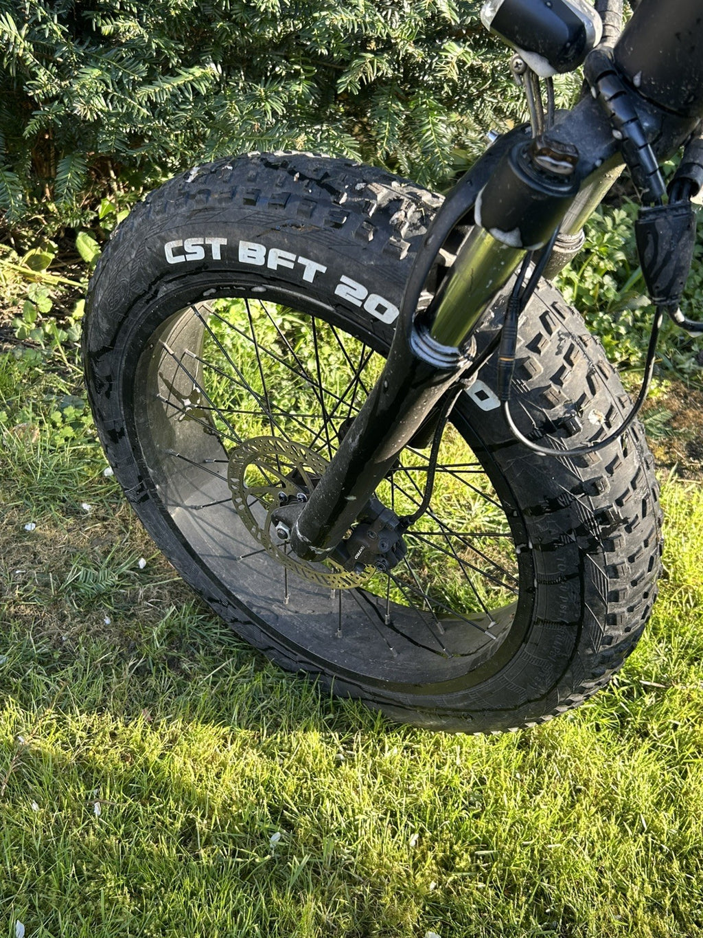 Mate X  750 Black. On road and off road. Folding bike