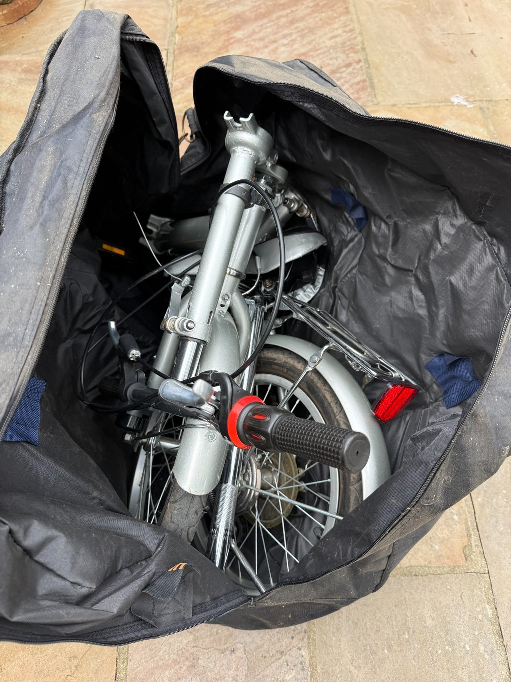 Lightweight Alloy Folding City Bicycle - Silver