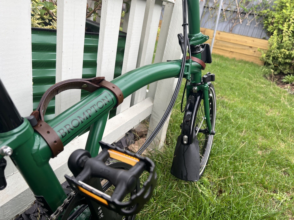 2024 Brompton C Line Explore 6-Speed - British Racing Green - pristine