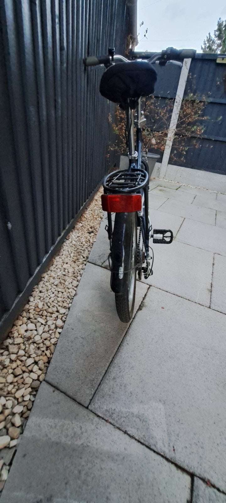 Raleigh Folding Bike 20in Blue Caliper Brakes Derailleur Rack Mudguards