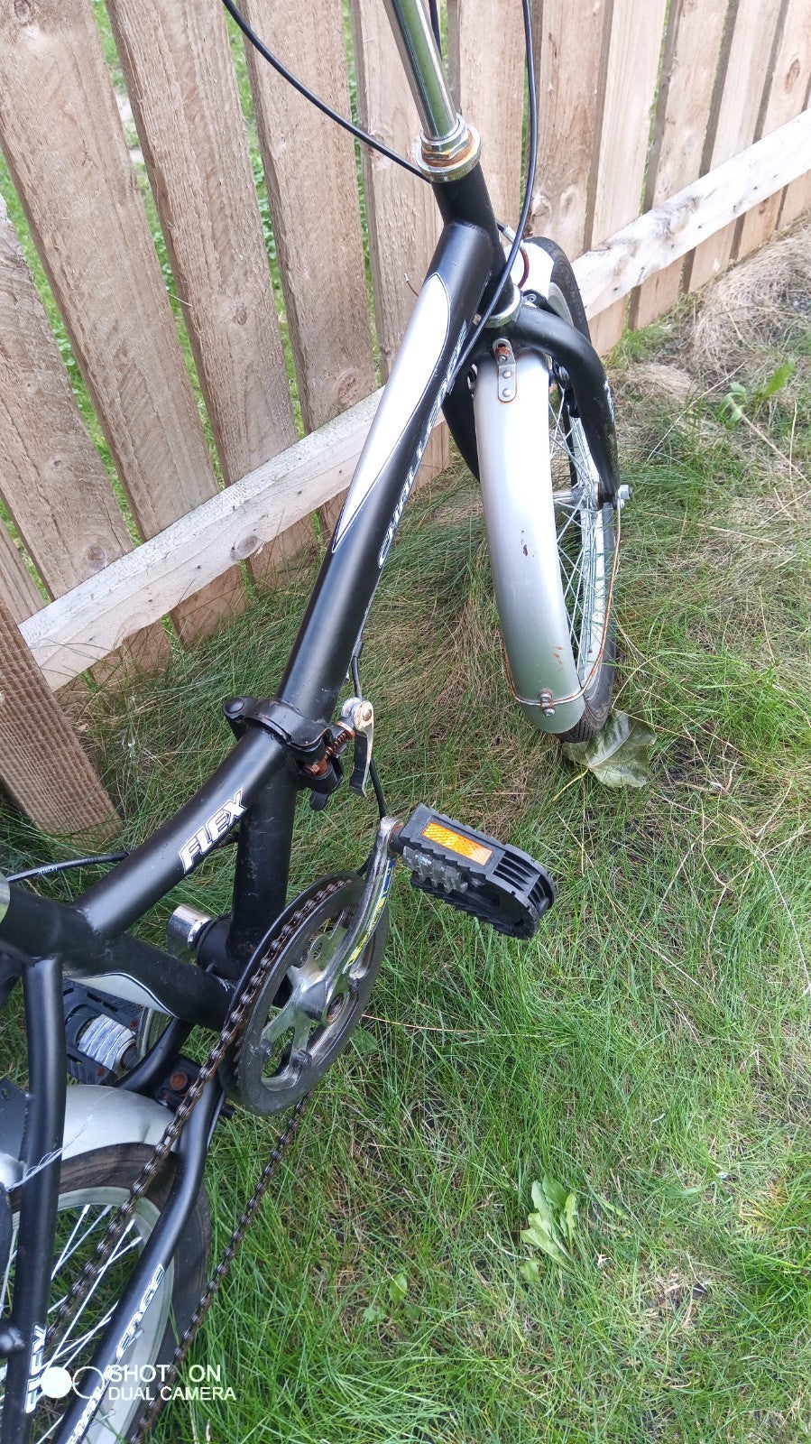 Folding Bicycle, Adults size 20 inch wheels condition used. Collection only!