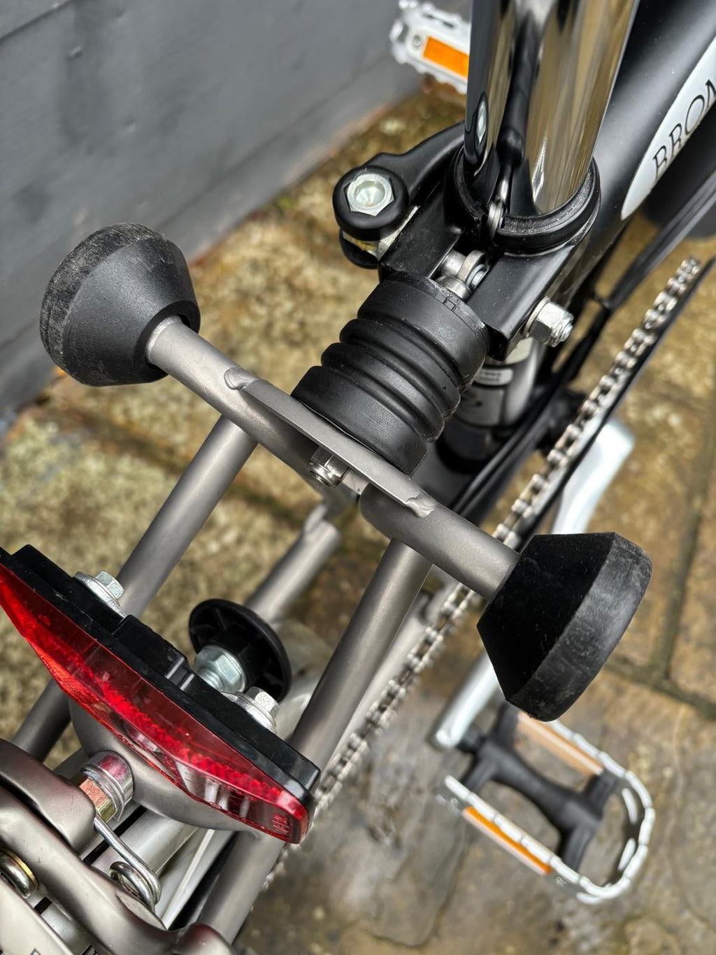 Brompton M6L-X Titanium C Line 6 Speed Hardly Used Test Ridden Only
