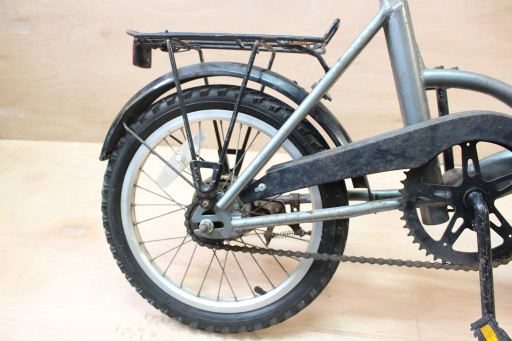 Black compact stowaway folding bike. Good working condition. Shopping. S size