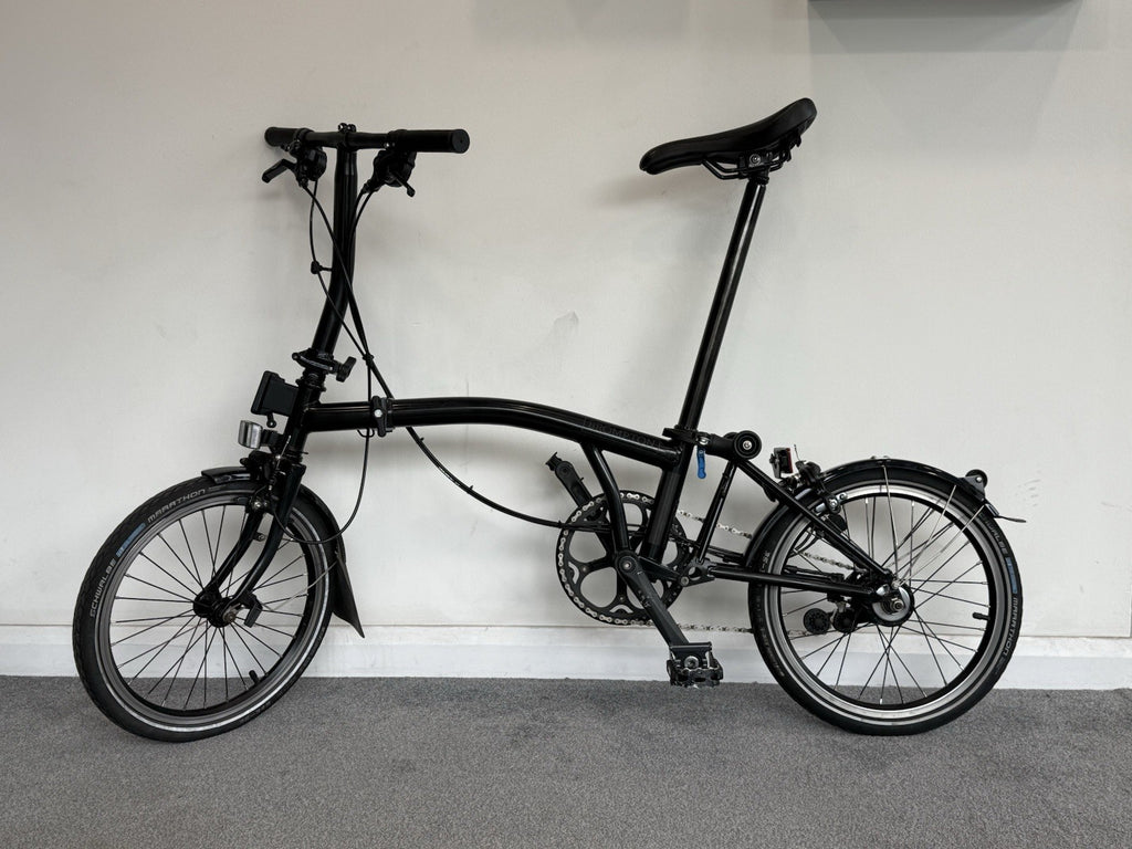 Brompton Folding Bike 6-Speed - C-Line Explore - Black Edition