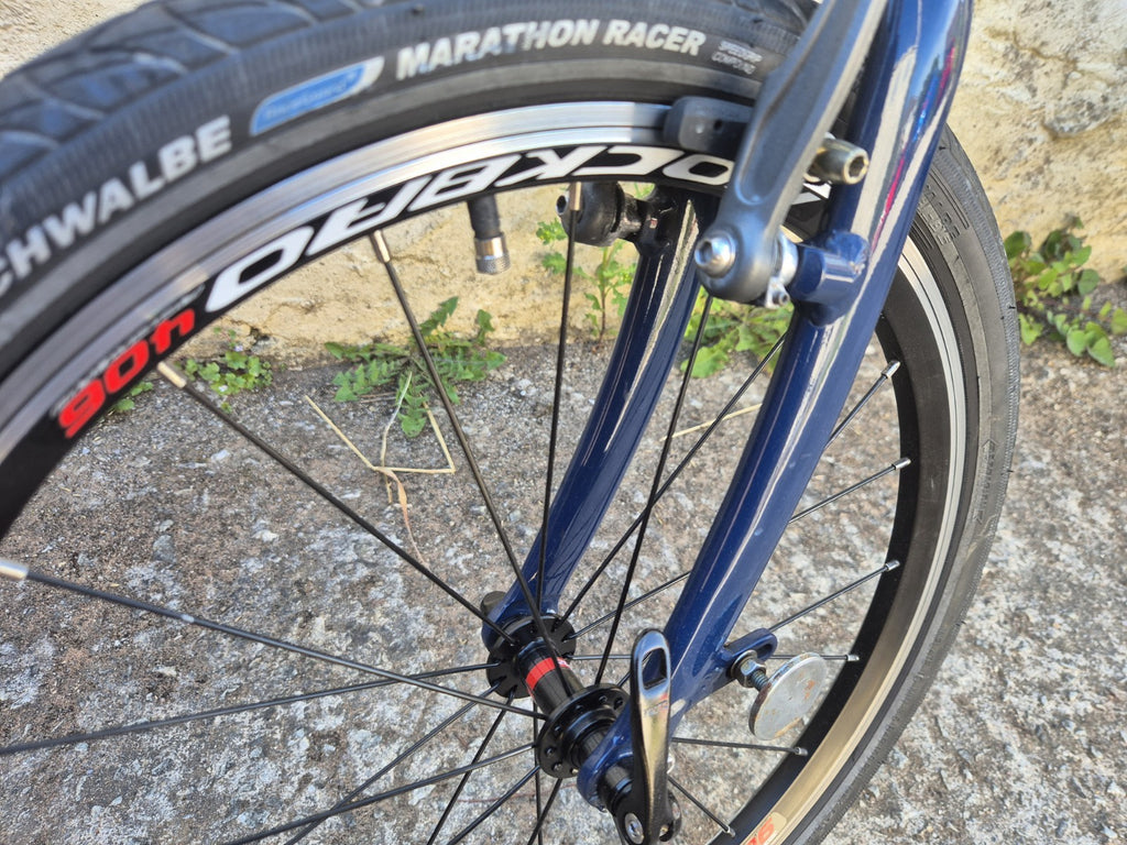 Dahon Mu P8 Custom Build Super Lightweight 9 Speed