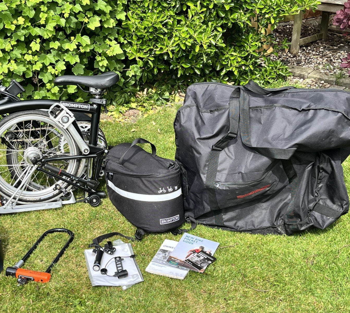 Brompton M6L Folding Bike - Black