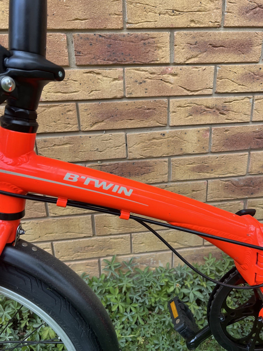 BTWIN 500 Tilt Folding Bike 20” Excellent Condition Happy to Ship