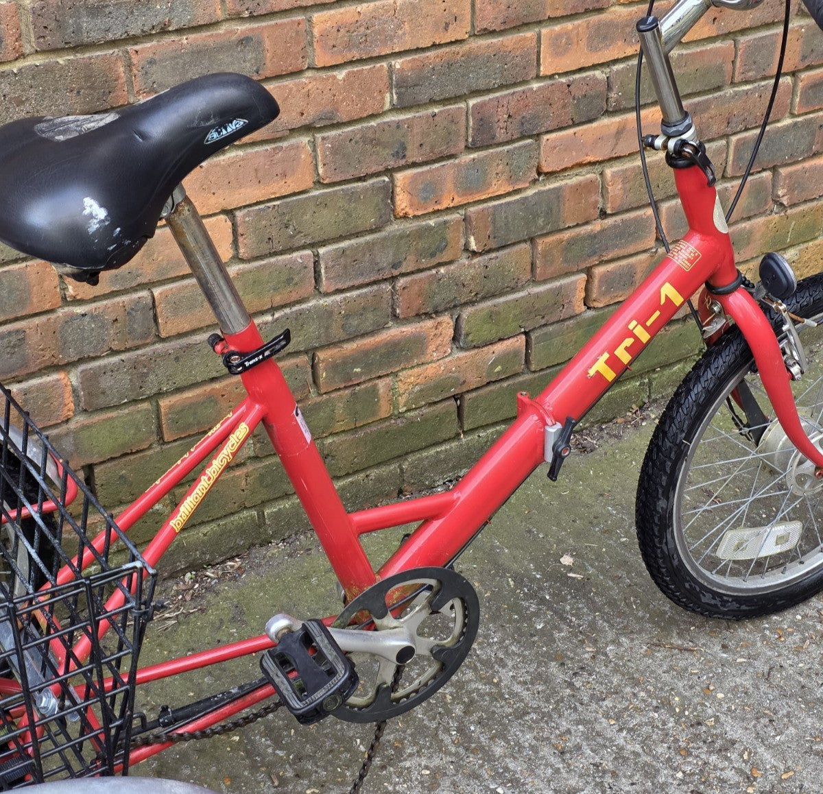 BRILLIANT BICYCLES TRI-1 FOLDABLE TRICYCLE BIKE (17" FRAME w/ 20" WHEELS) BASKET