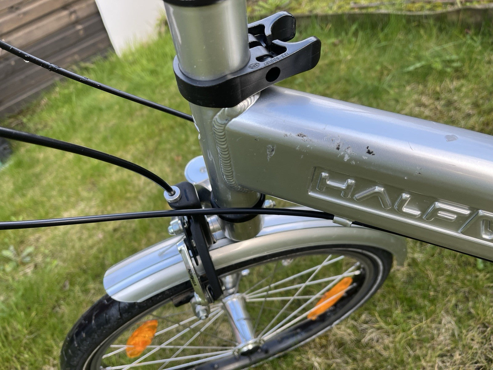 GIANT Halfway Folding Bike. 20'' wheels. 7 speed. VGC. RRP £600