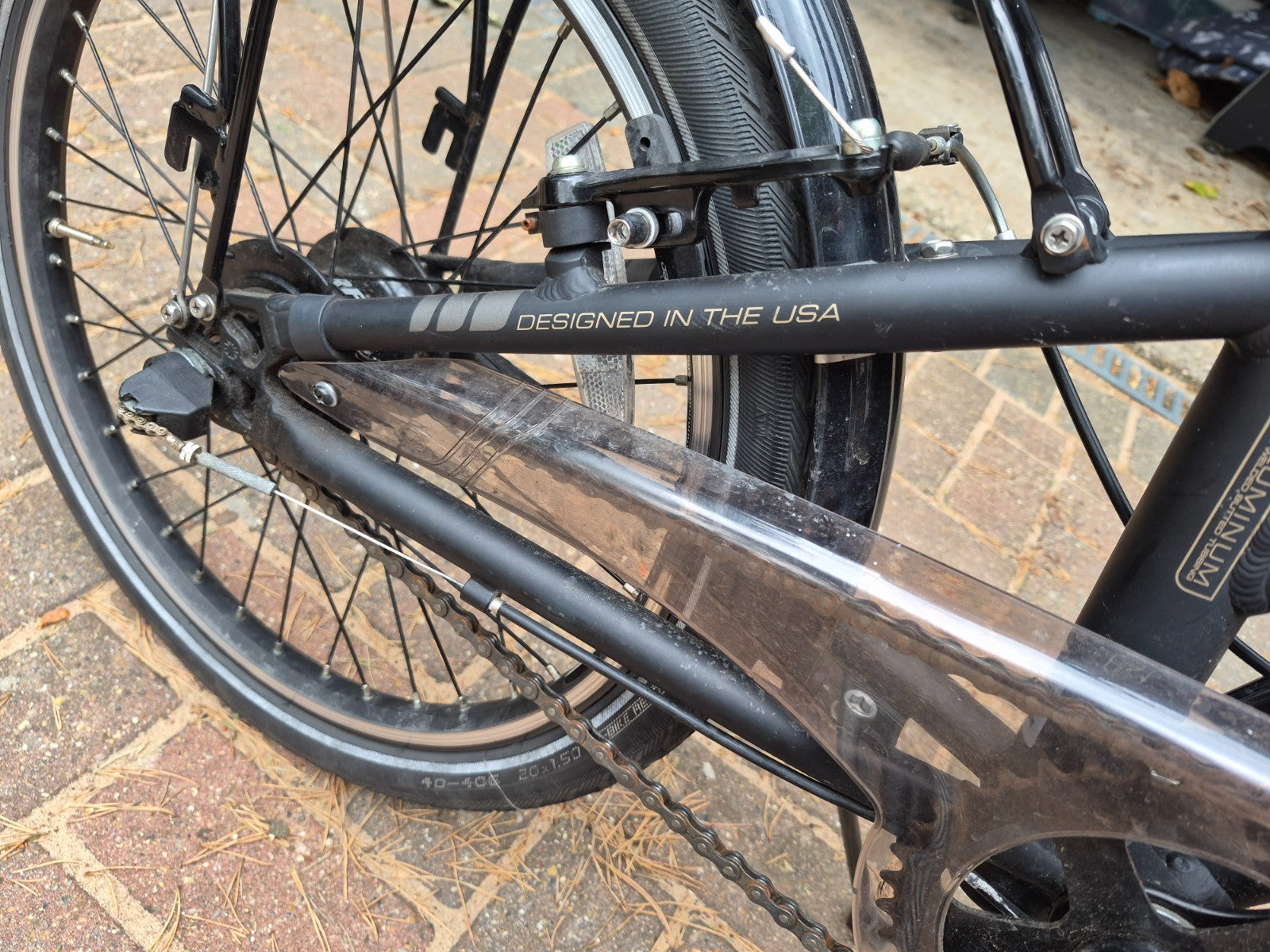 dahon vitesse folding bike