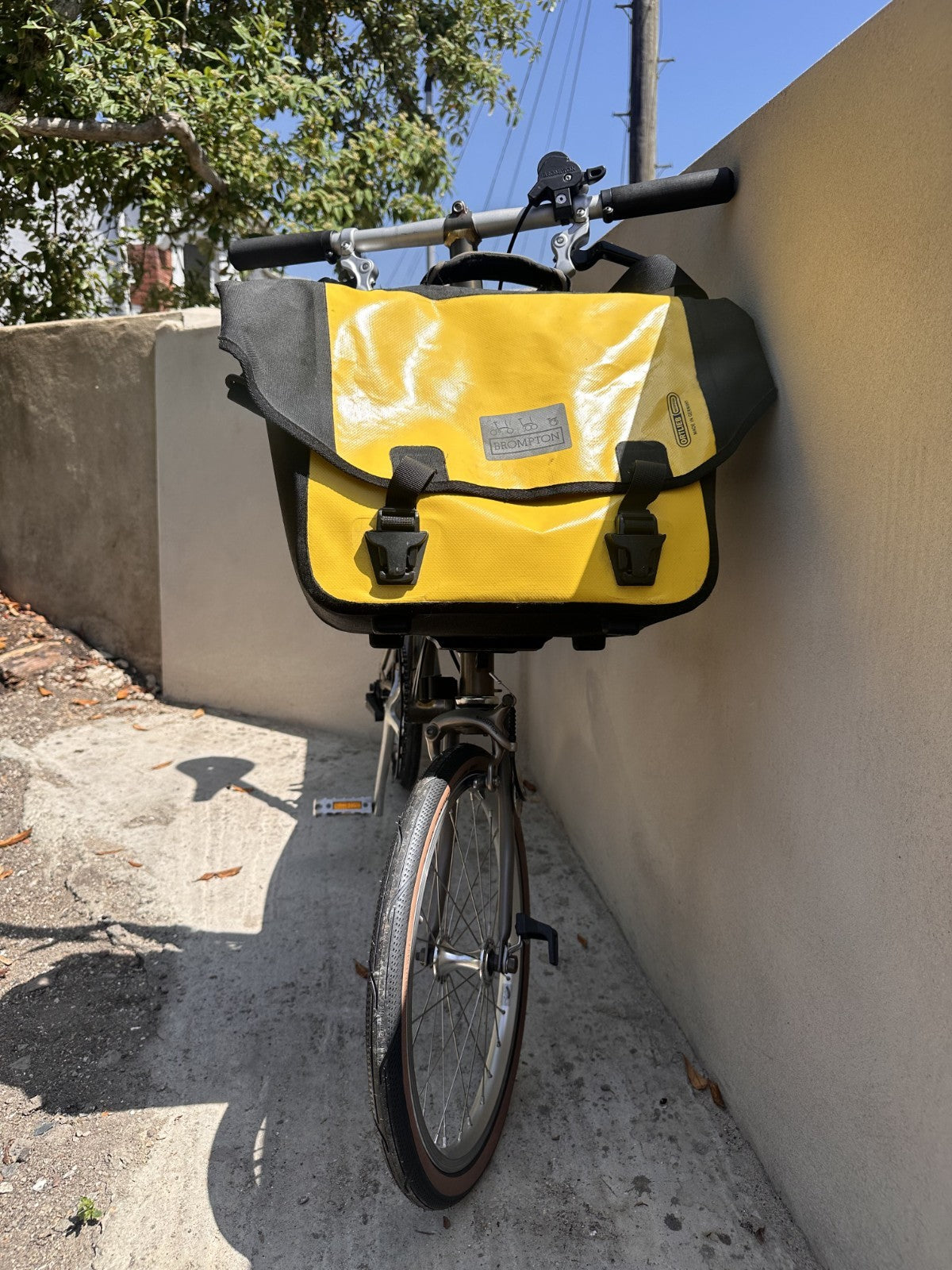 Brompton Superlight S2L-X, 2-speed, S-type flat bars, titanium fork and rear tri