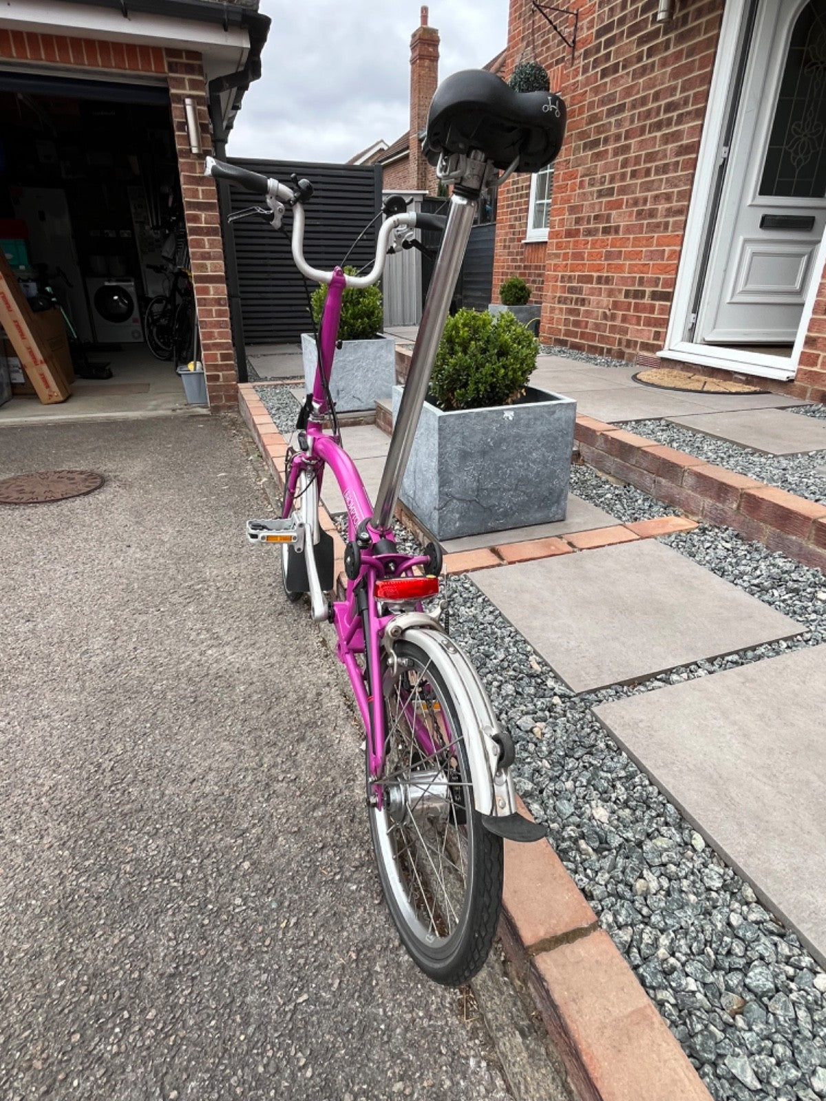 Brompton M3L folding bicycle n rare Berry Crush (2016) One Owner, Fully Register