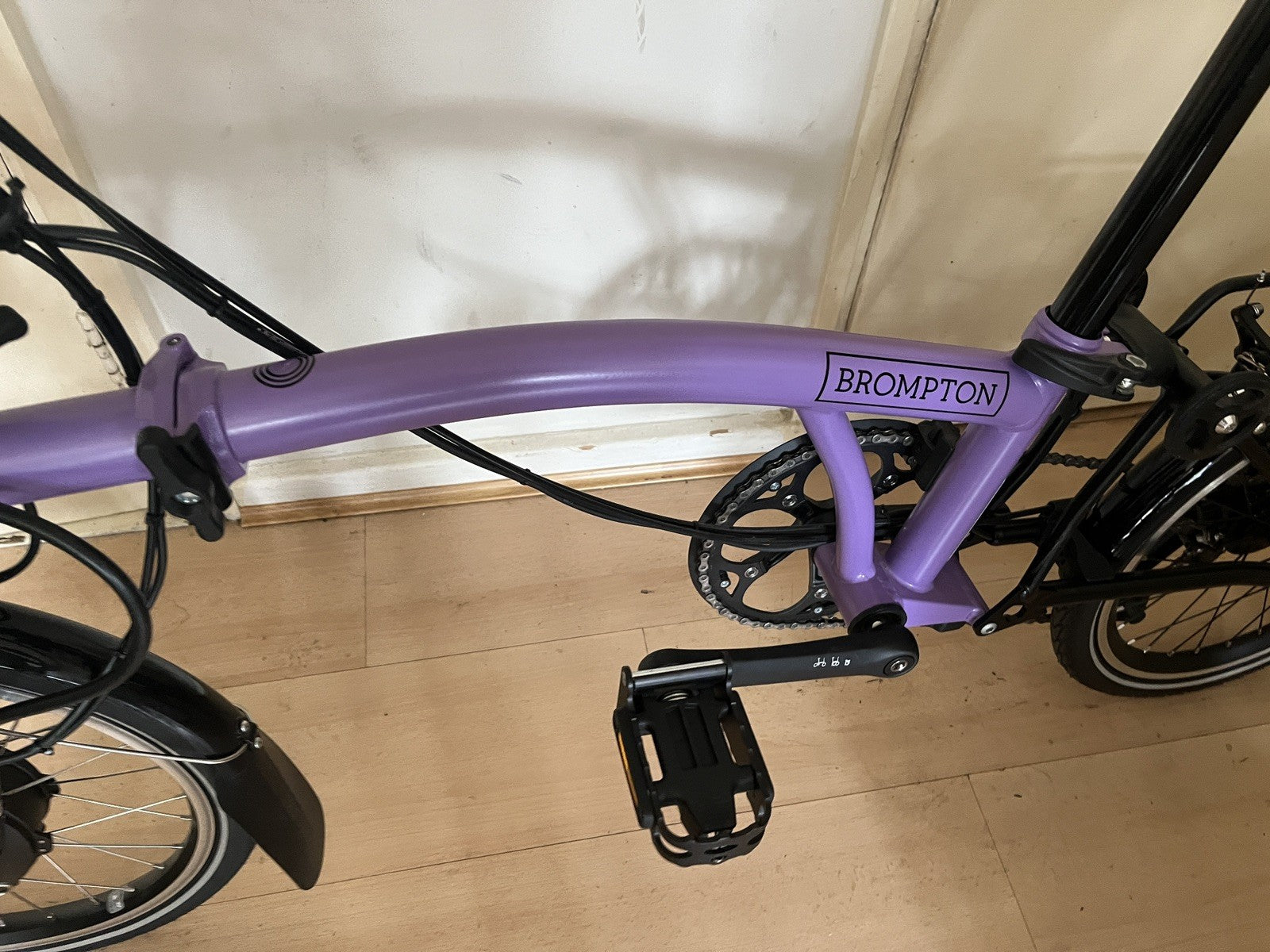 Brompton C Line 4 Speed, Pop Lilac Edition Mid Handlebar 2025