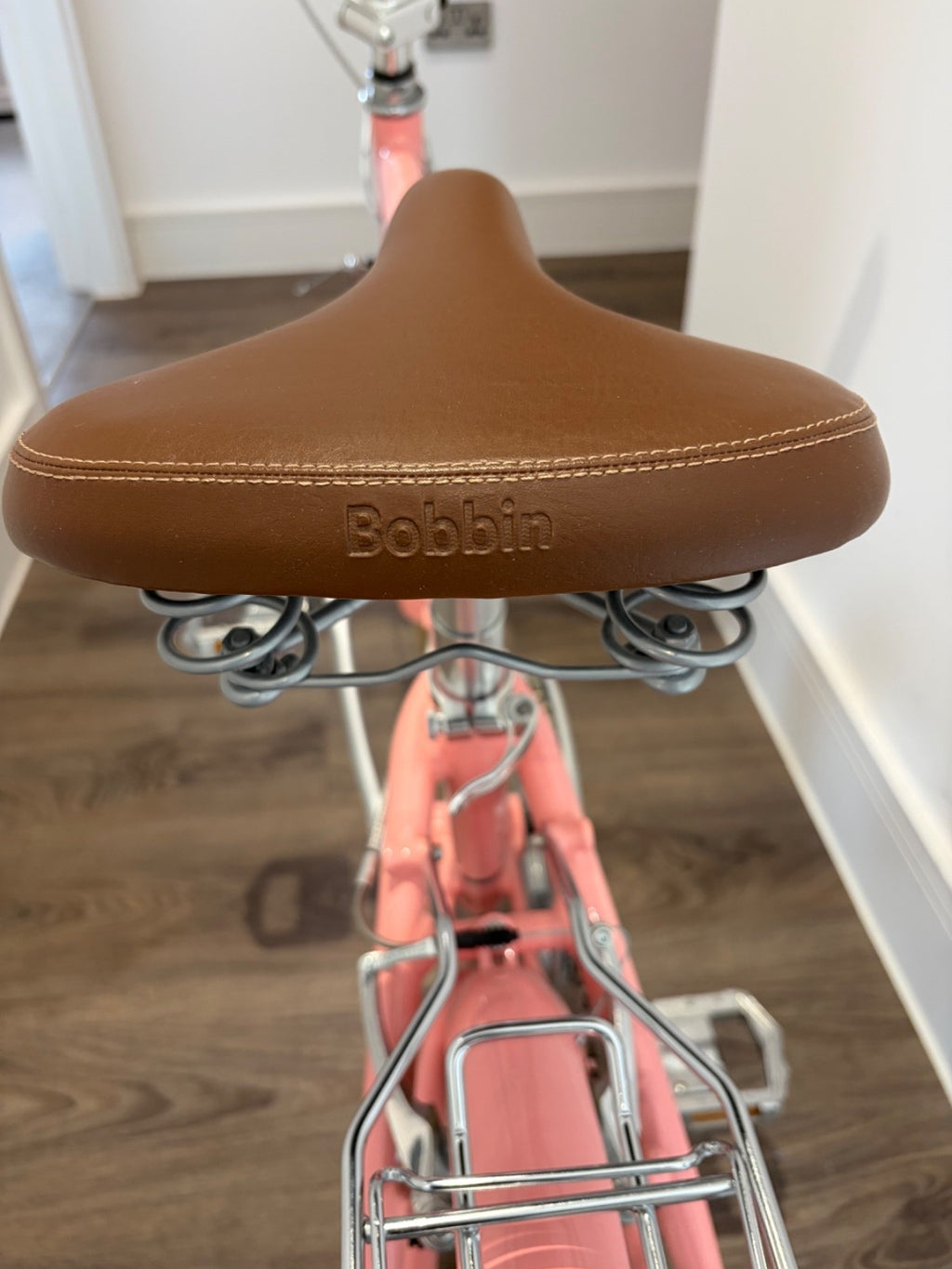 Beautiful Adult Bobbin Fold Bike. Brand new and perfect condition (never used)