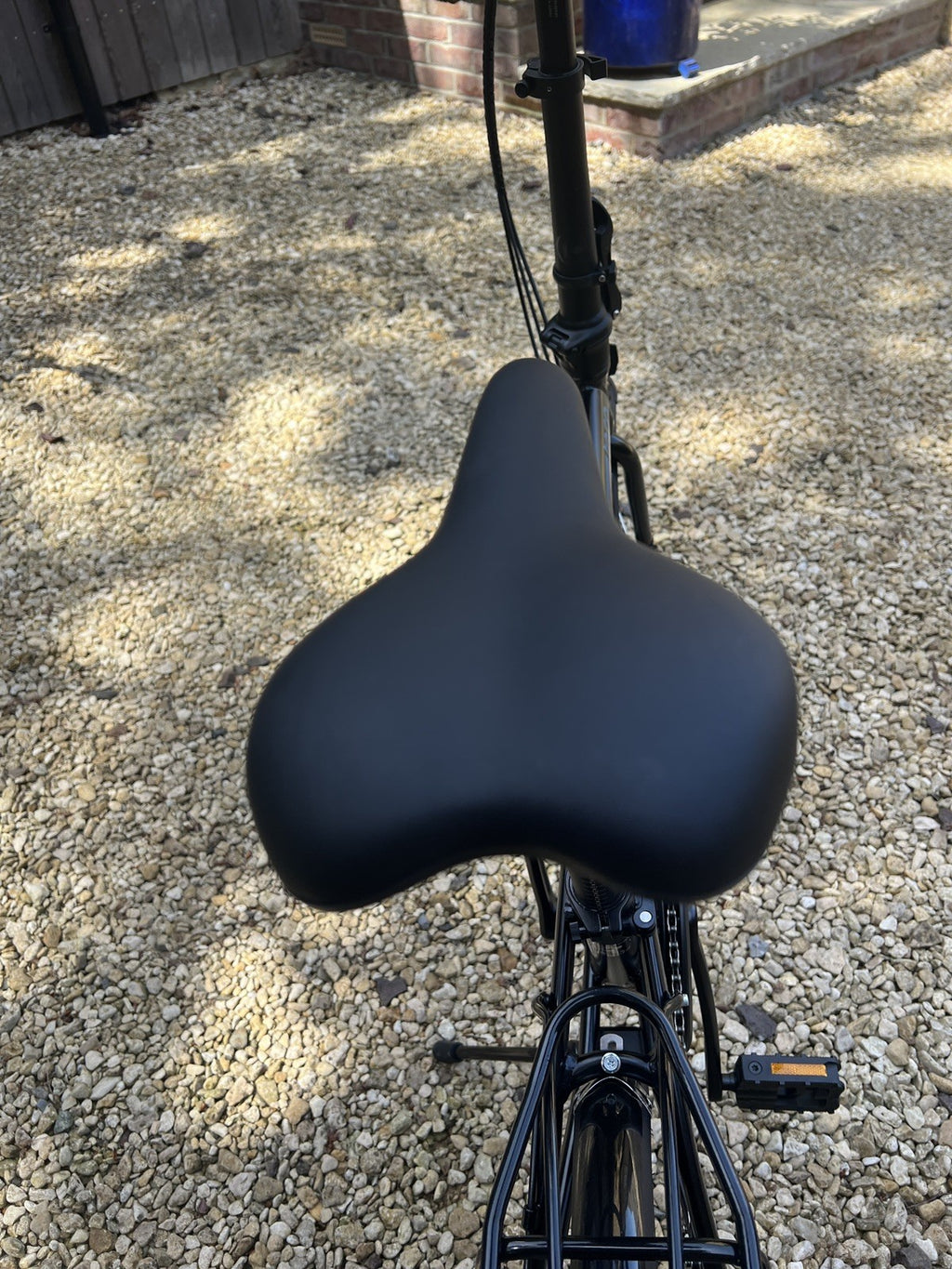 TERN LINK B8 8 SPEED FOLDING BICYCLE IN BLACK IN EXCELLENT CONDITION