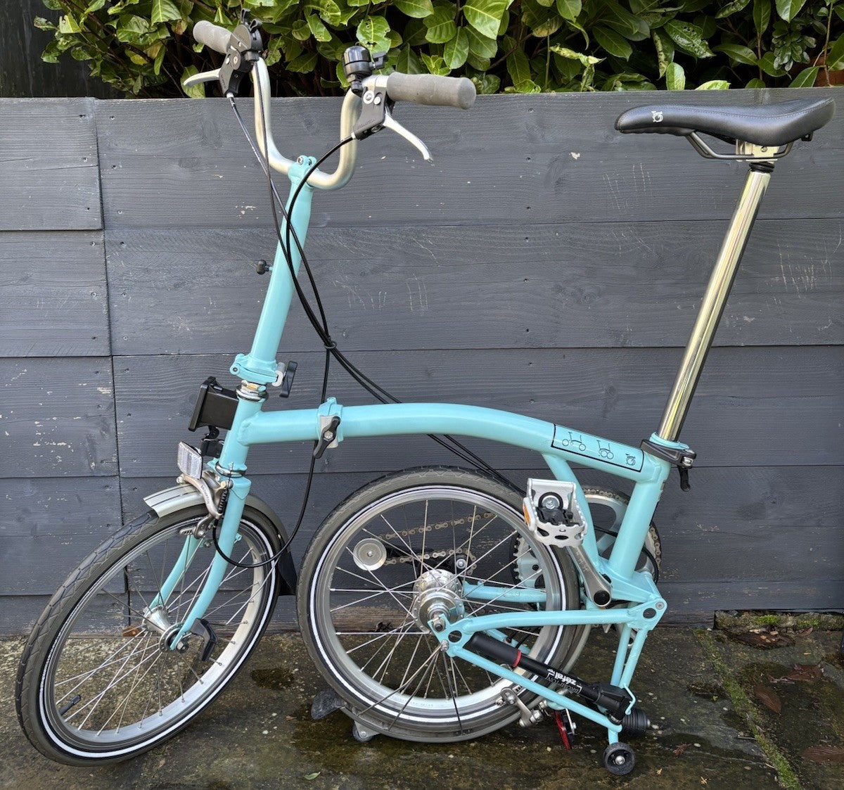 Brompton M3L folding bike C Line Equivalent in Turkish Green - Hardly Used