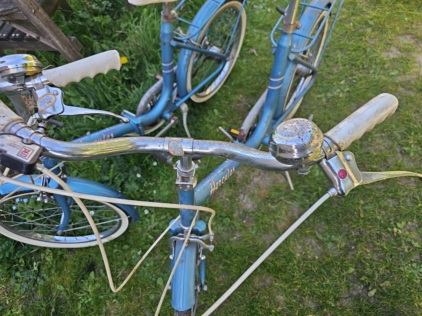 Pair of Hercules Classic folding bikes. Need Renovation.