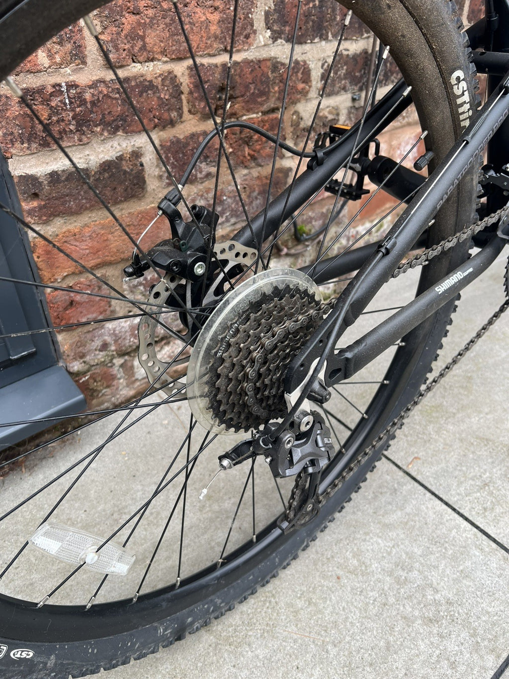 Montague Paratrooper Pro, Large, SDG Bel-Air Saddle, Defender M2 Mudguards
