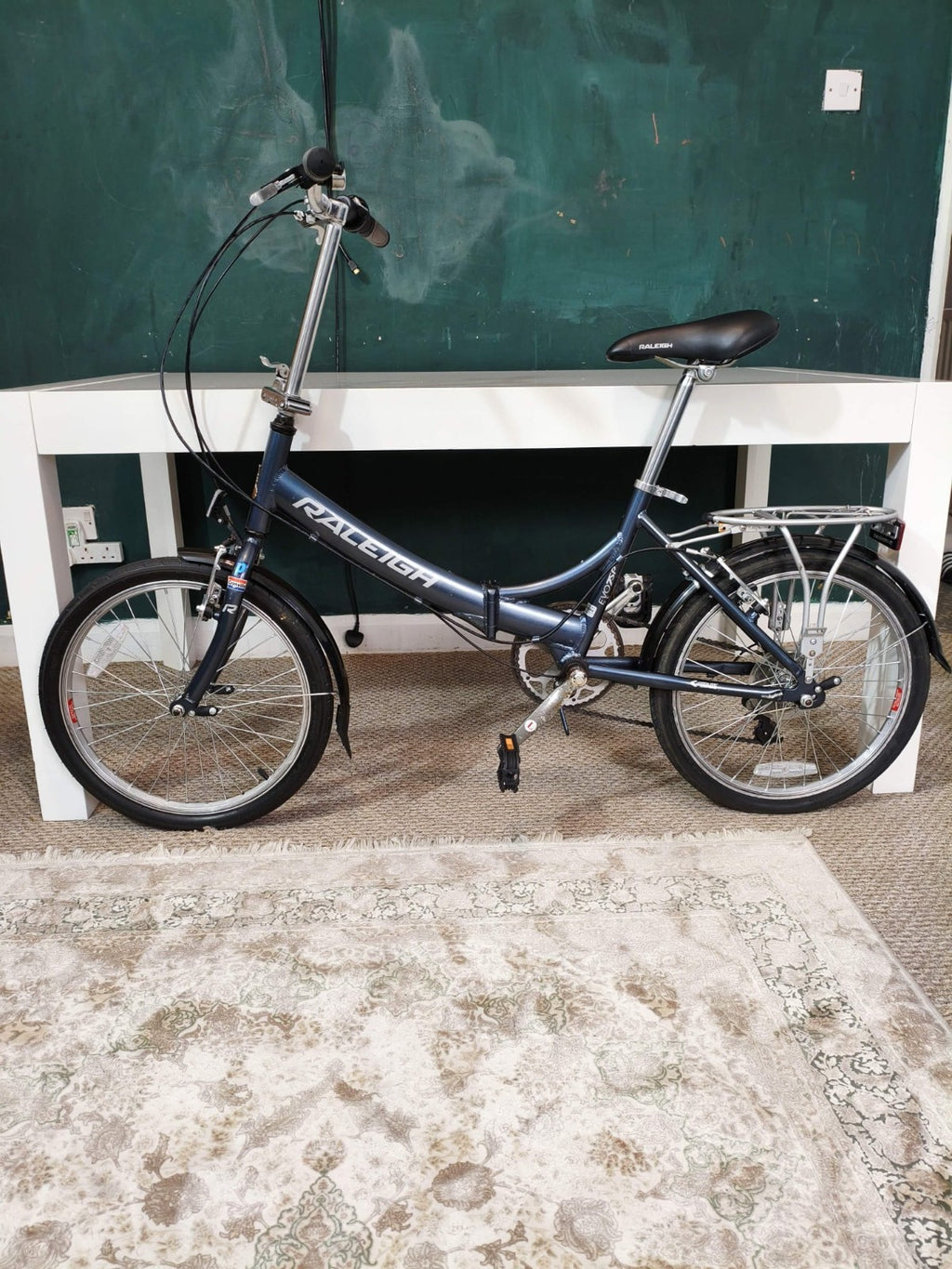 Raleigh Evo7 SP Folding Bike , 20” wheels. Fully working