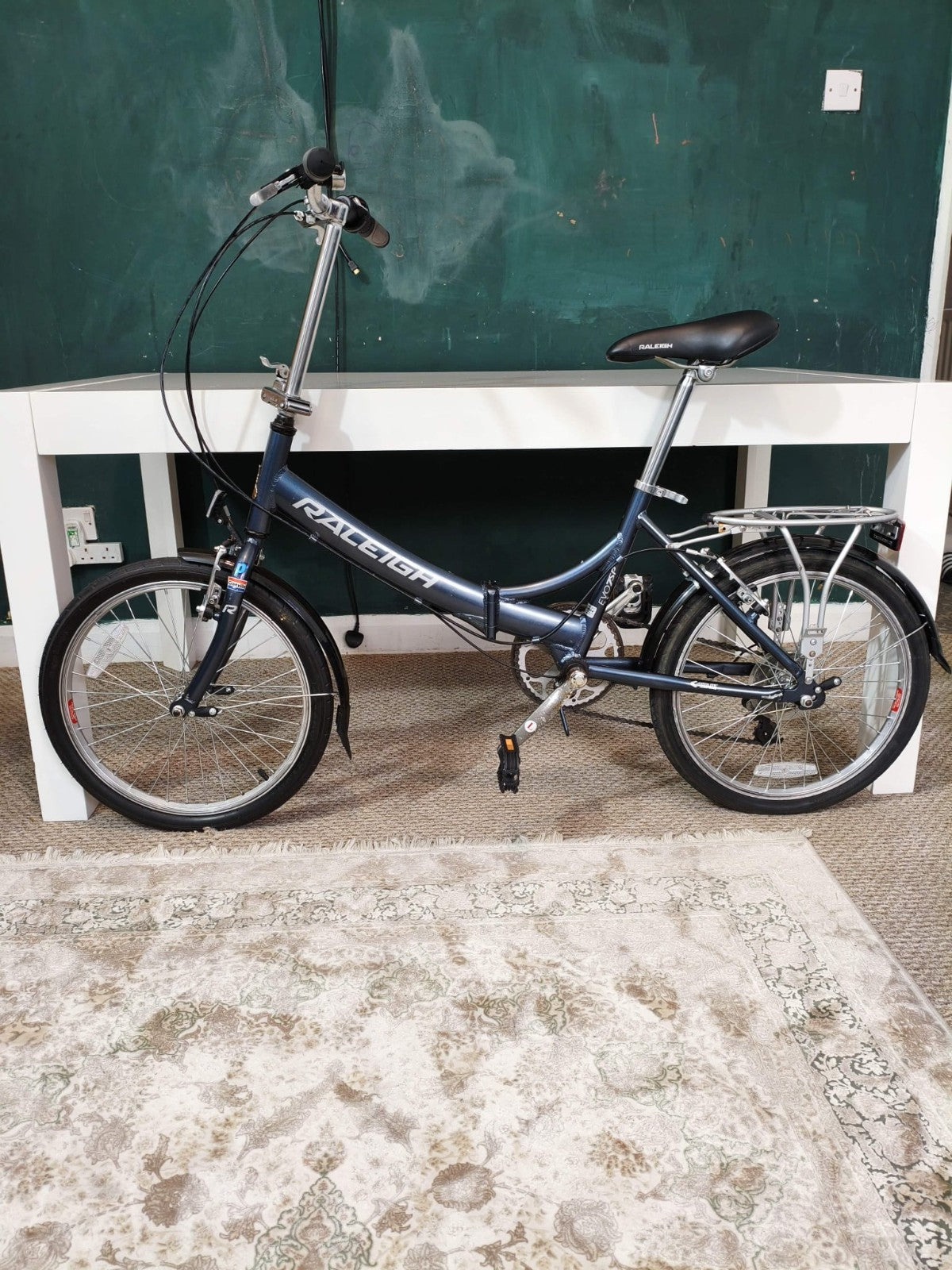Raleigh Evo7 SP Folding Bike , 20” wheels. Fully working