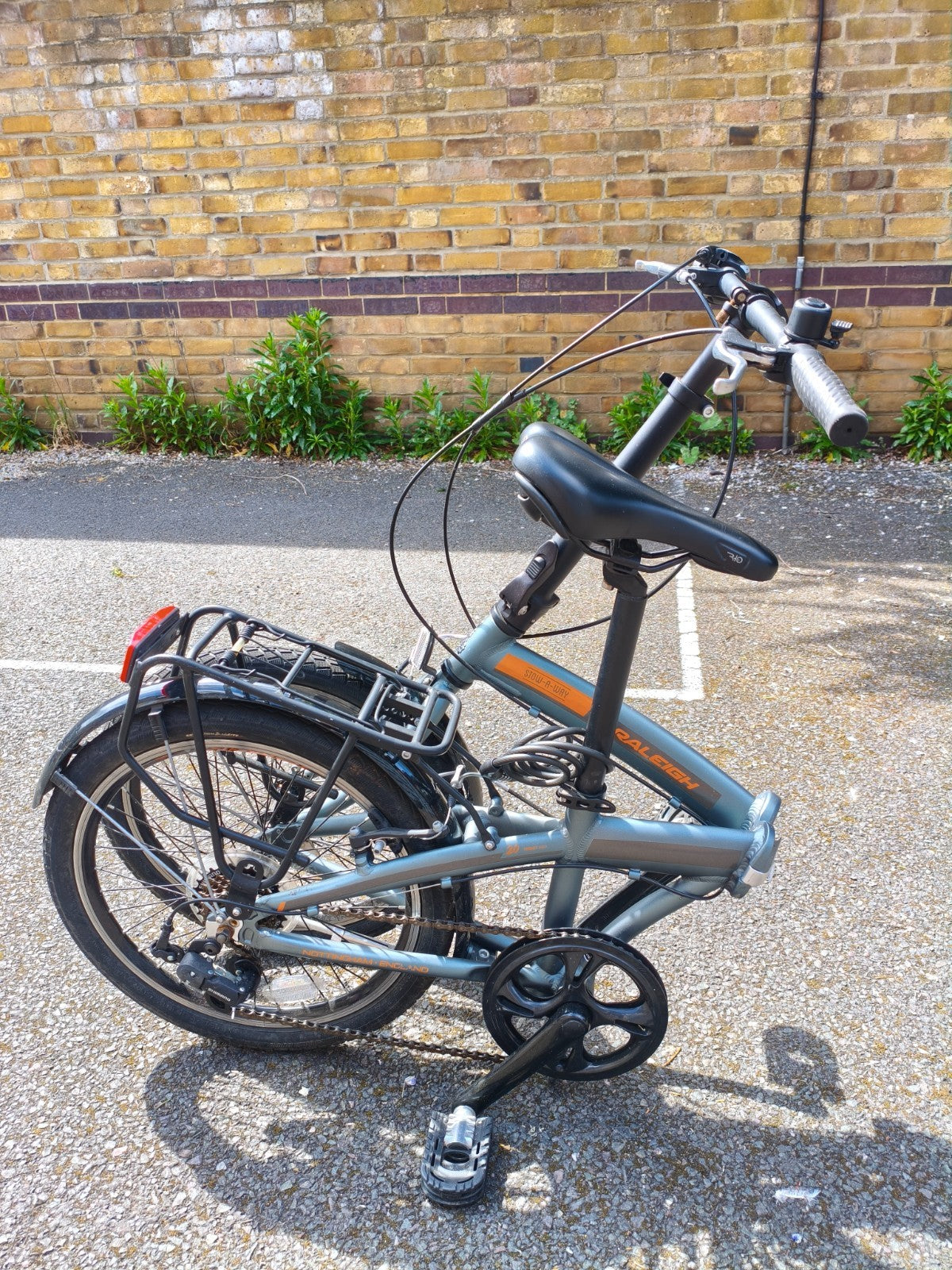 Raleigh Stowaway 7 folding bicycle