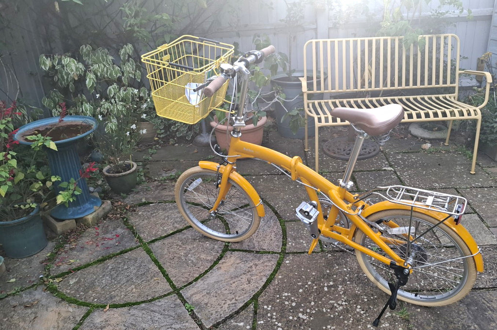 Bobbin Pli 20 in Folding Bike Yellow, Basket, Mudguards, Rear Rack, Bell