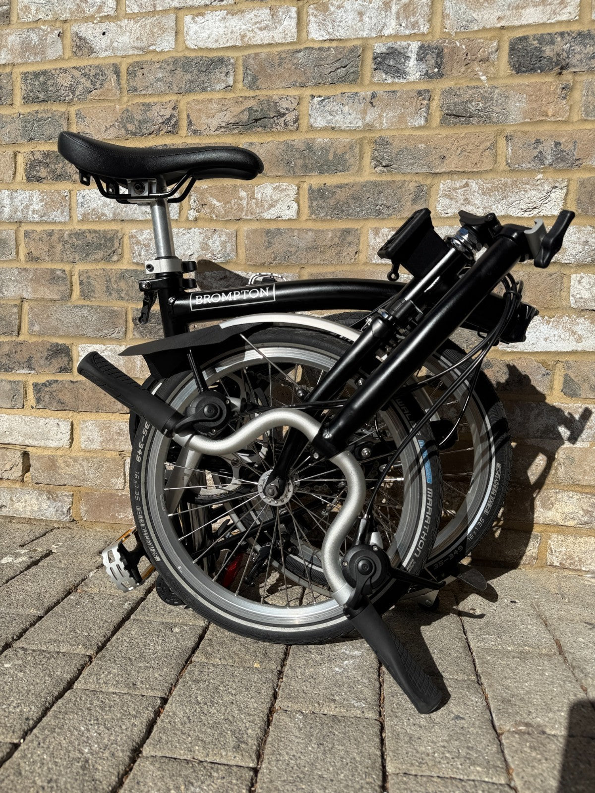 Brompton Black C Line 6 Speed Mid Handlebar - M6L - Worldwide Shipping