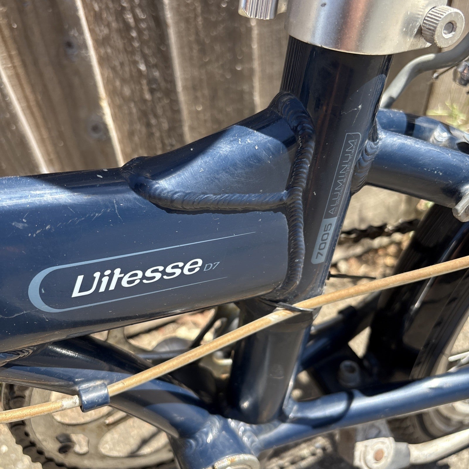 Dahon Vitesse D7 Folding Bike 20" Wheels 7-Speed Shimano Aluminium Commuter