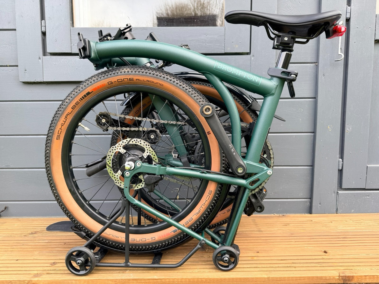 Brompton G Line Folding Bike – Roller Frame – 8 Speed – Forest Green – Medium