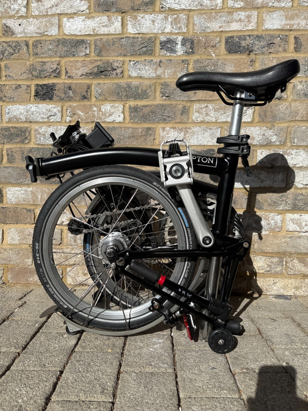 Brompton Black C Line 6 Speed Mid Handlebar - M6L - Worldwide Shipping