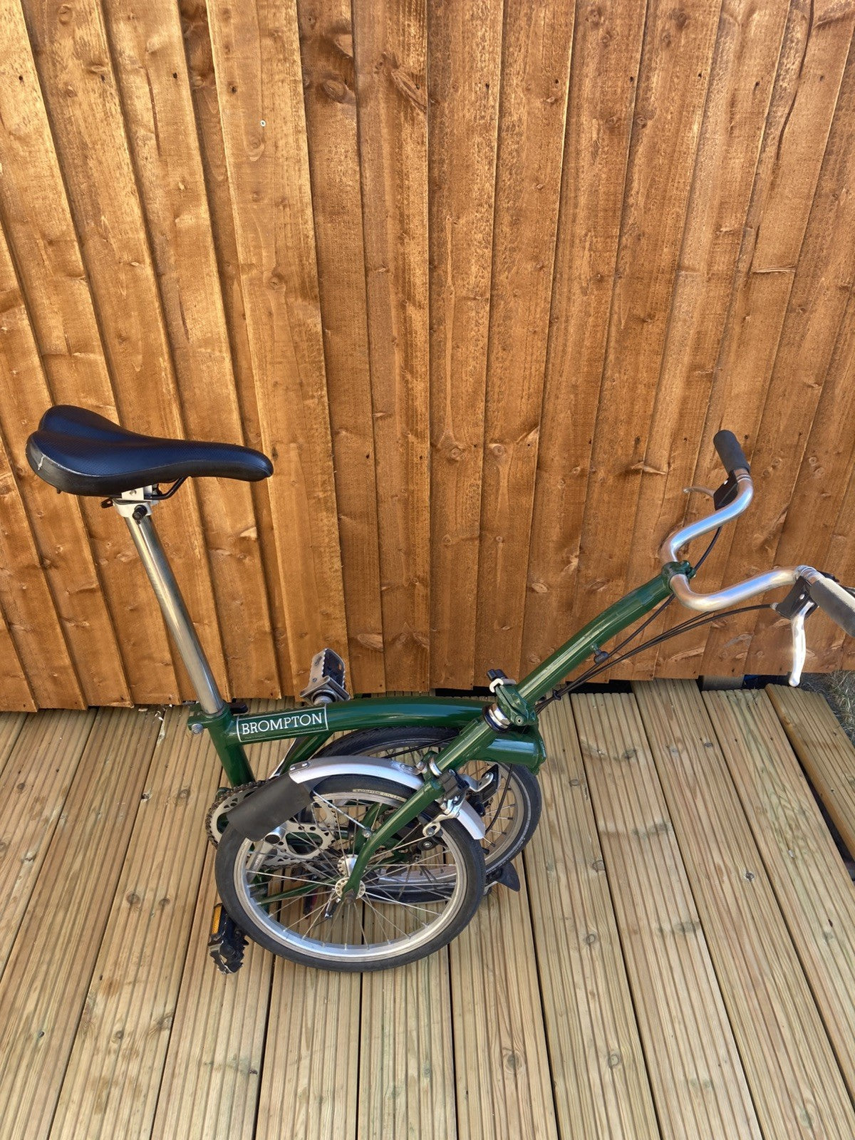 Brompton Racing Green Folding Bike 3 Speed + Outeredge Bag