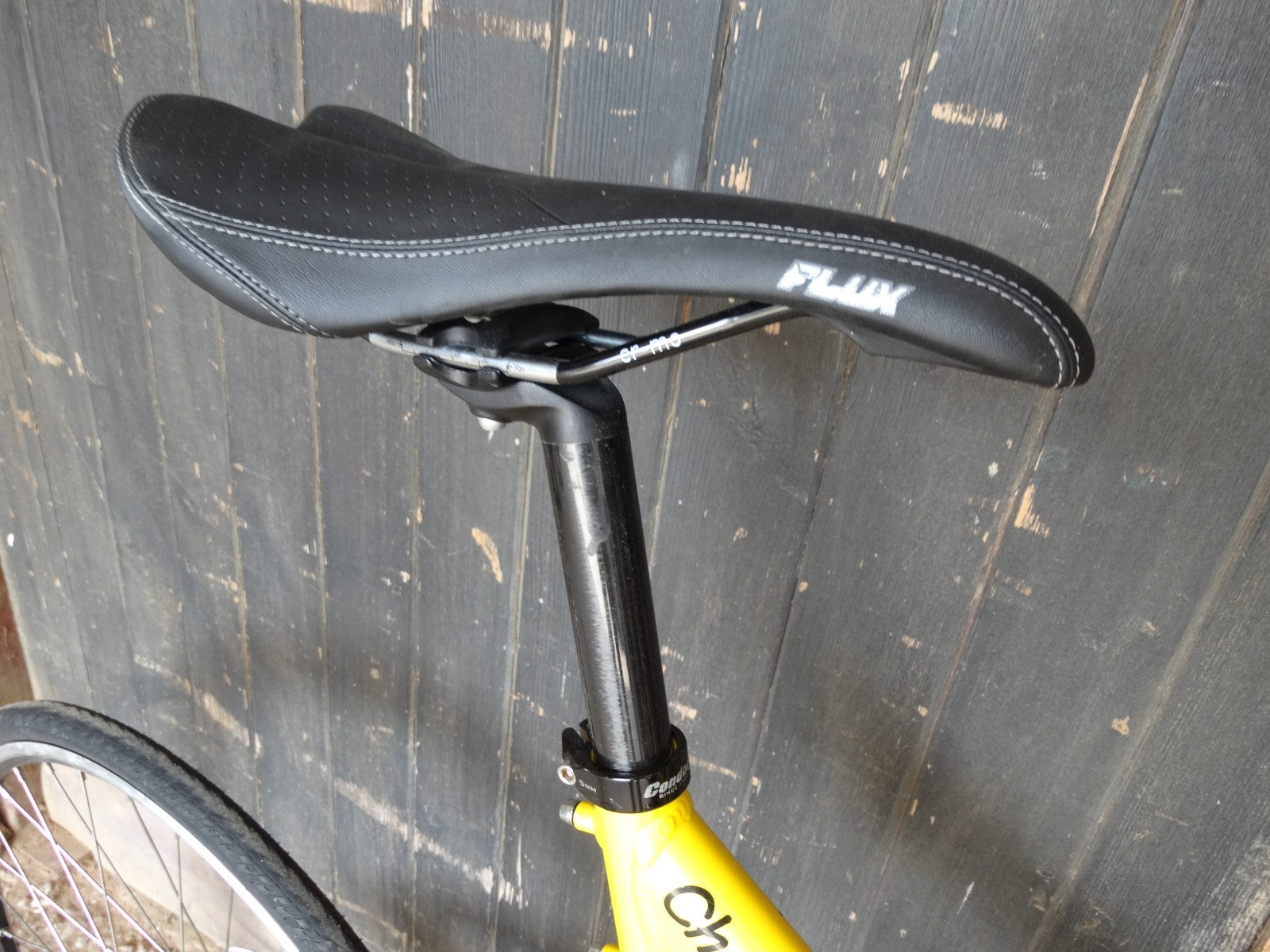 Airnimal Chameleon Folding Bike 24" Wheels medium frame, 27sp updated, new parts