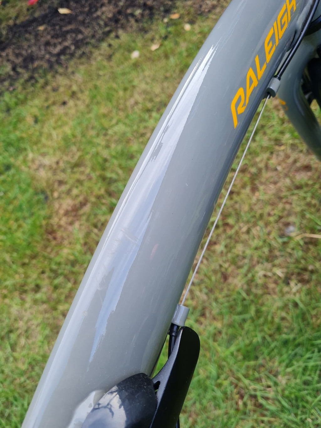 Raleigh Evo Two Folding Bike.  (Two Bikes Available - Collection only: KT22)