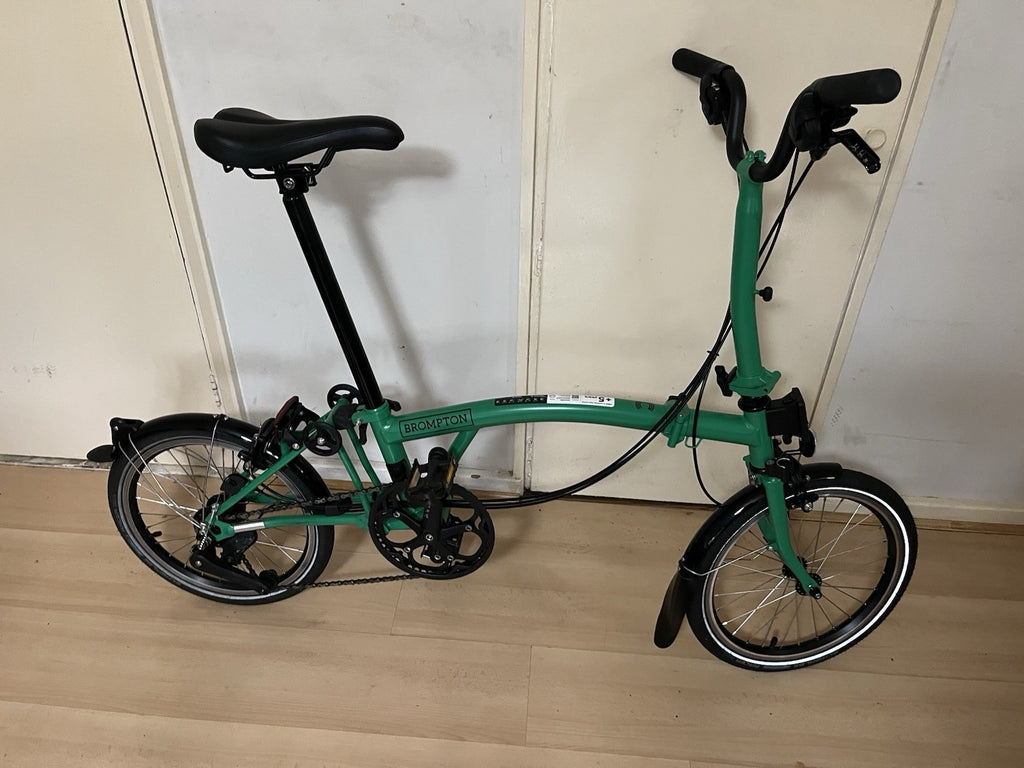 Brompton M12L C Line 12 Speed 2026 Folding Bike Palm Green EXC COND.
