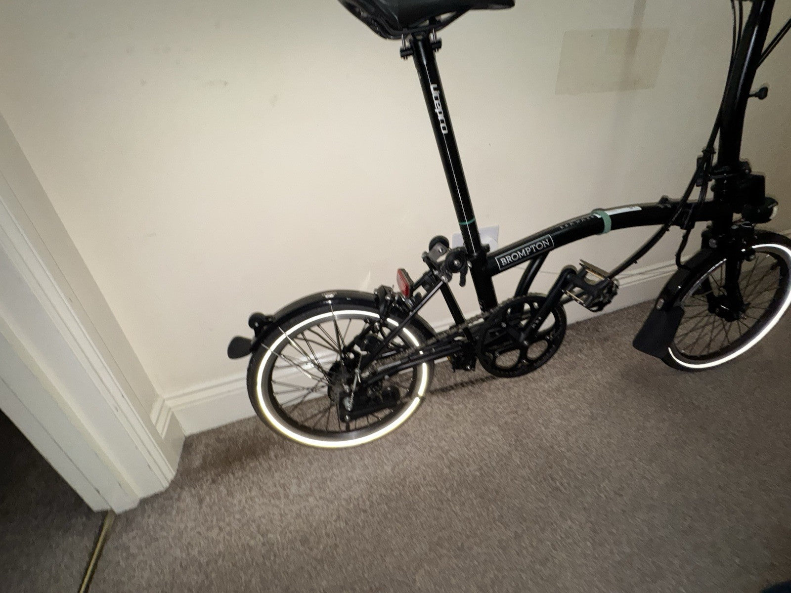 Bromton Black C Line Folding Bike 6 Gears Dynamo 2025