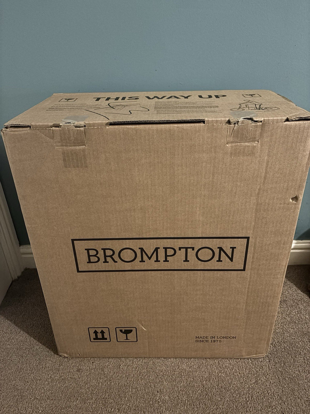 NEW IN BOX: Brompton C Line Explore 12-Speed – Gloss Black