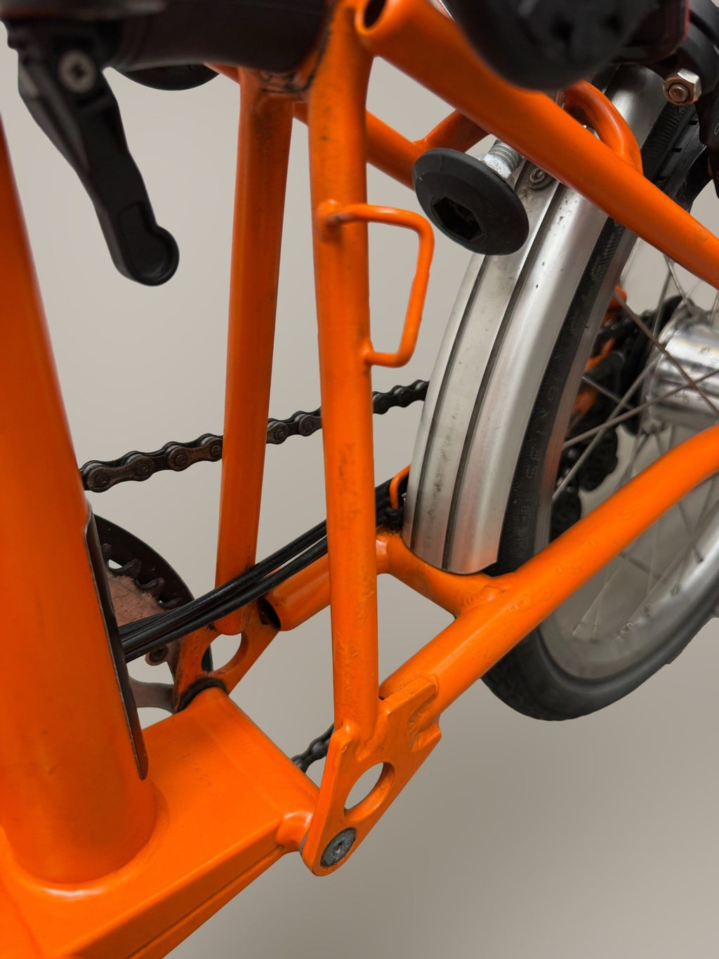 Brompton M6L C Line Explore 2021 Signal Orange 6 Speed M Bar Freshly Serviced