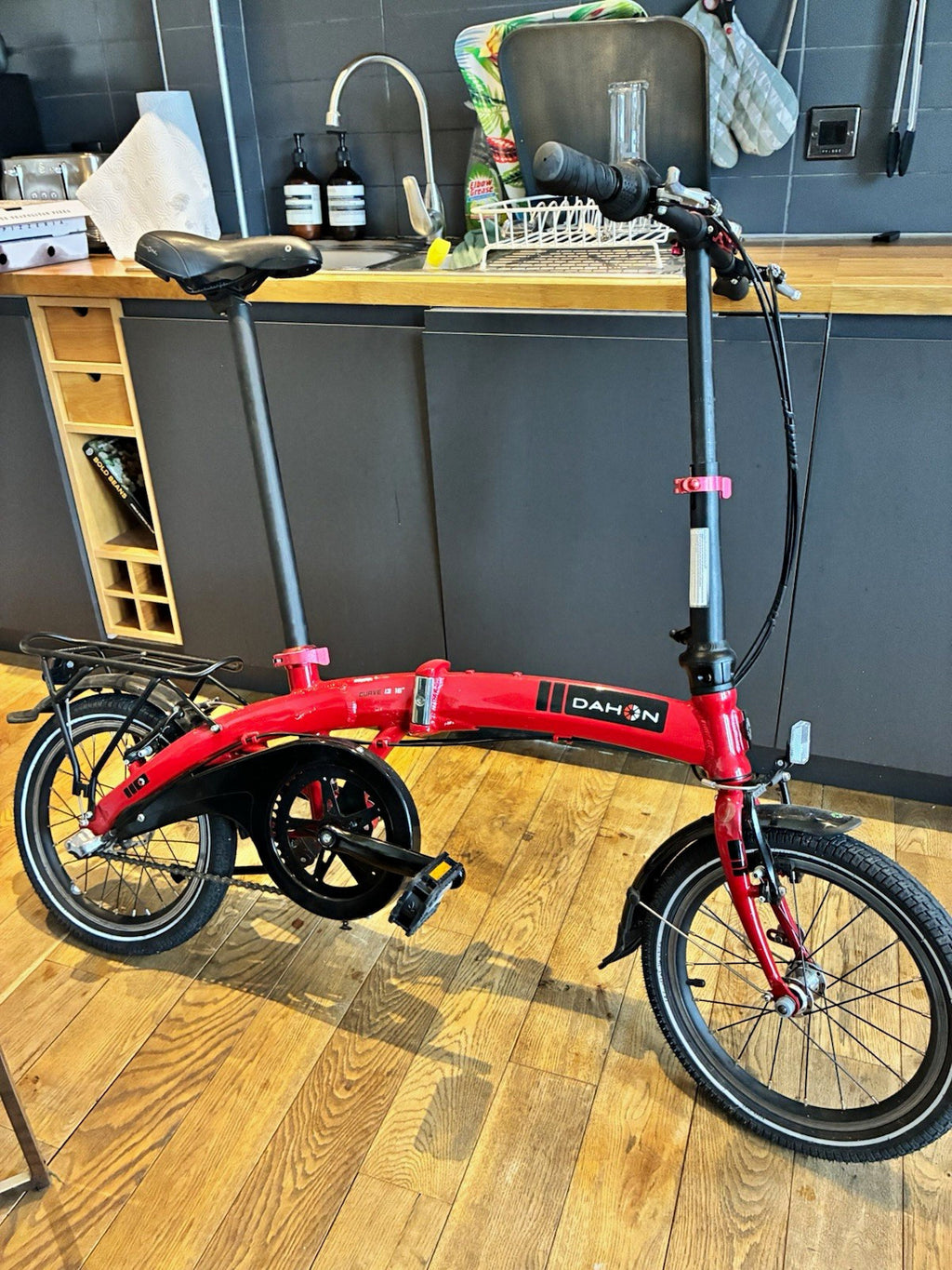 Dahon Curve i3 16in Folding Bike 3-Speed Hub Gears Rack Mudguards Red/Black