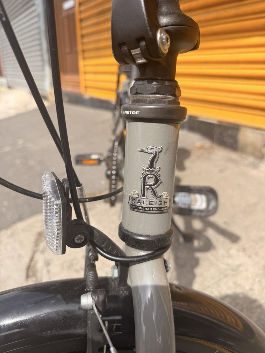Raleigh Evo Two Folding Bike – Excellent Condition