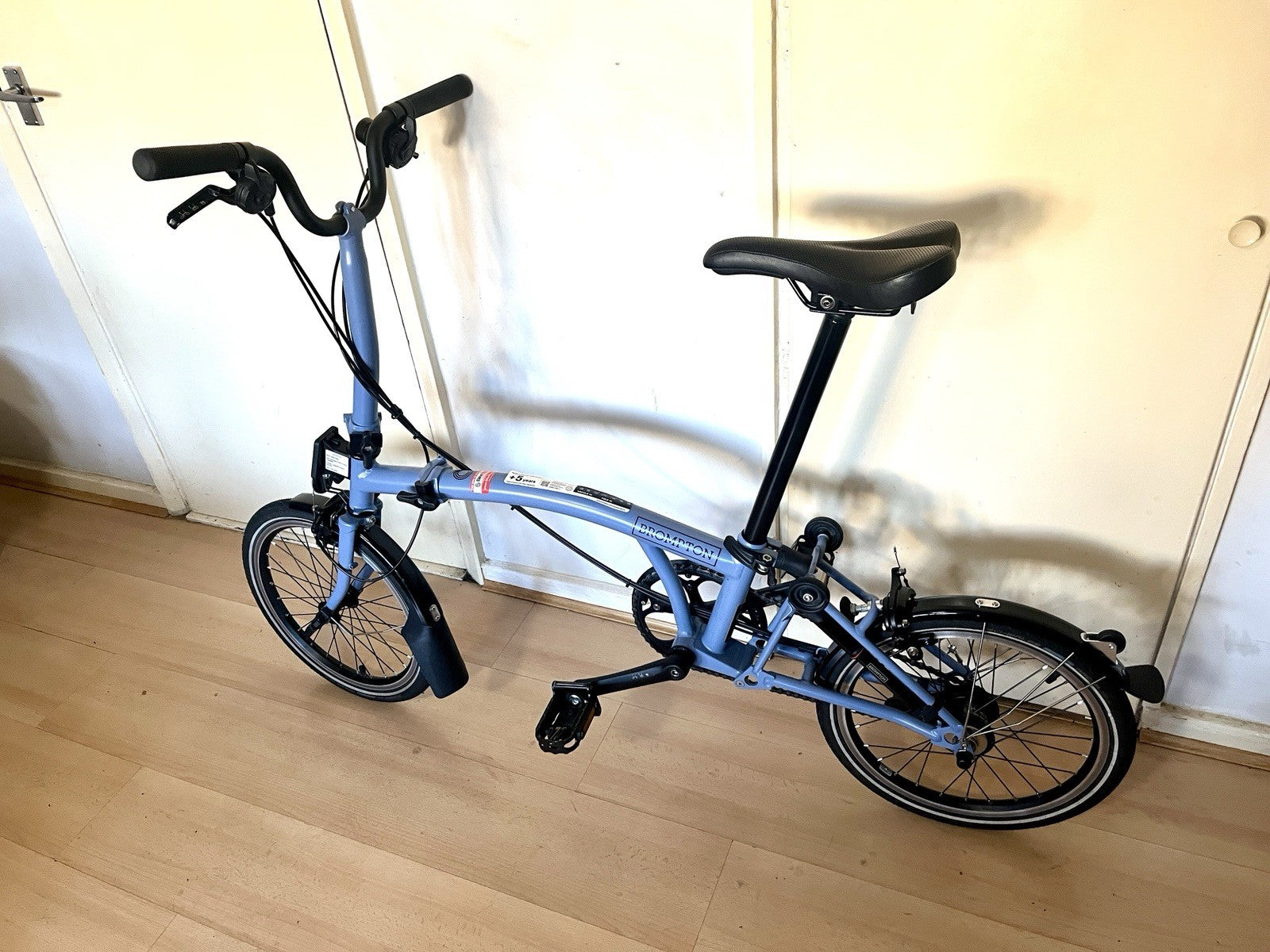 Brompton C Line Explore  6 speed, M Handlebar, Sky Blue - 2024 in EXC COND