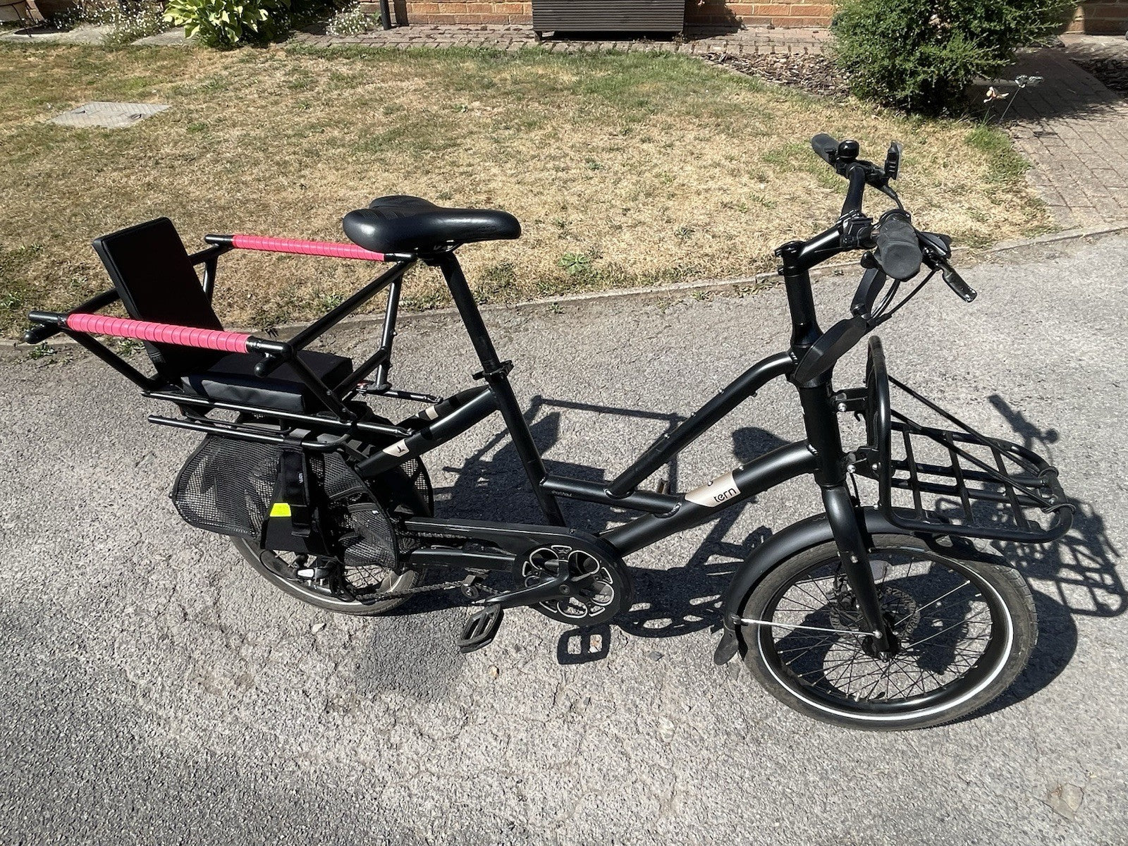 Tern Short Haul Cargo Bike With Extras To Carry Child