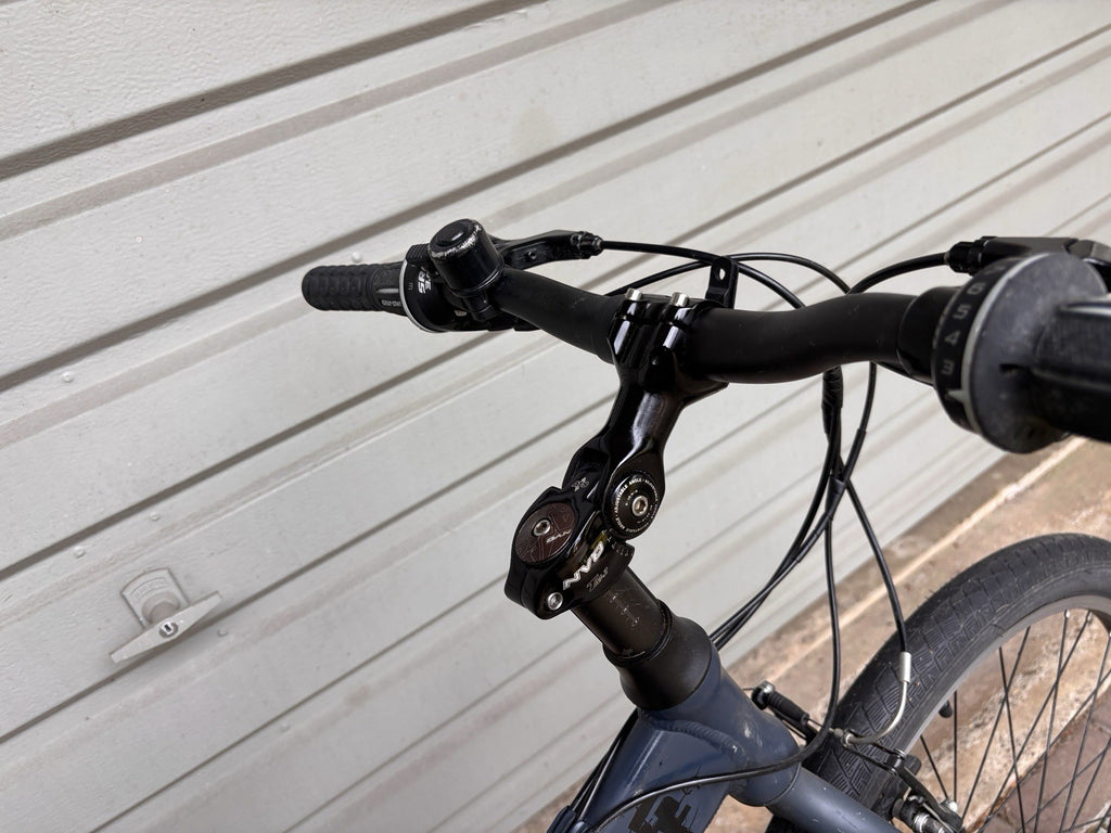 Dahon Jack D24 Folding Bike Medium 18” Frame – Good Condition – 24 Speed