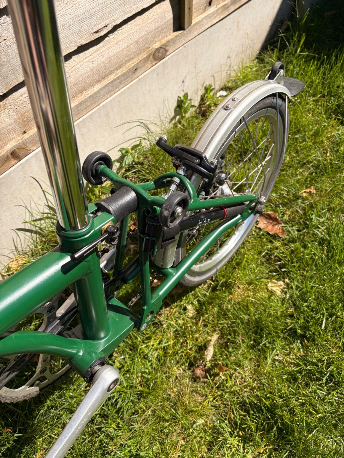 Brompton S2L Folding Bike - 2 Speed - Racing Green - 2019