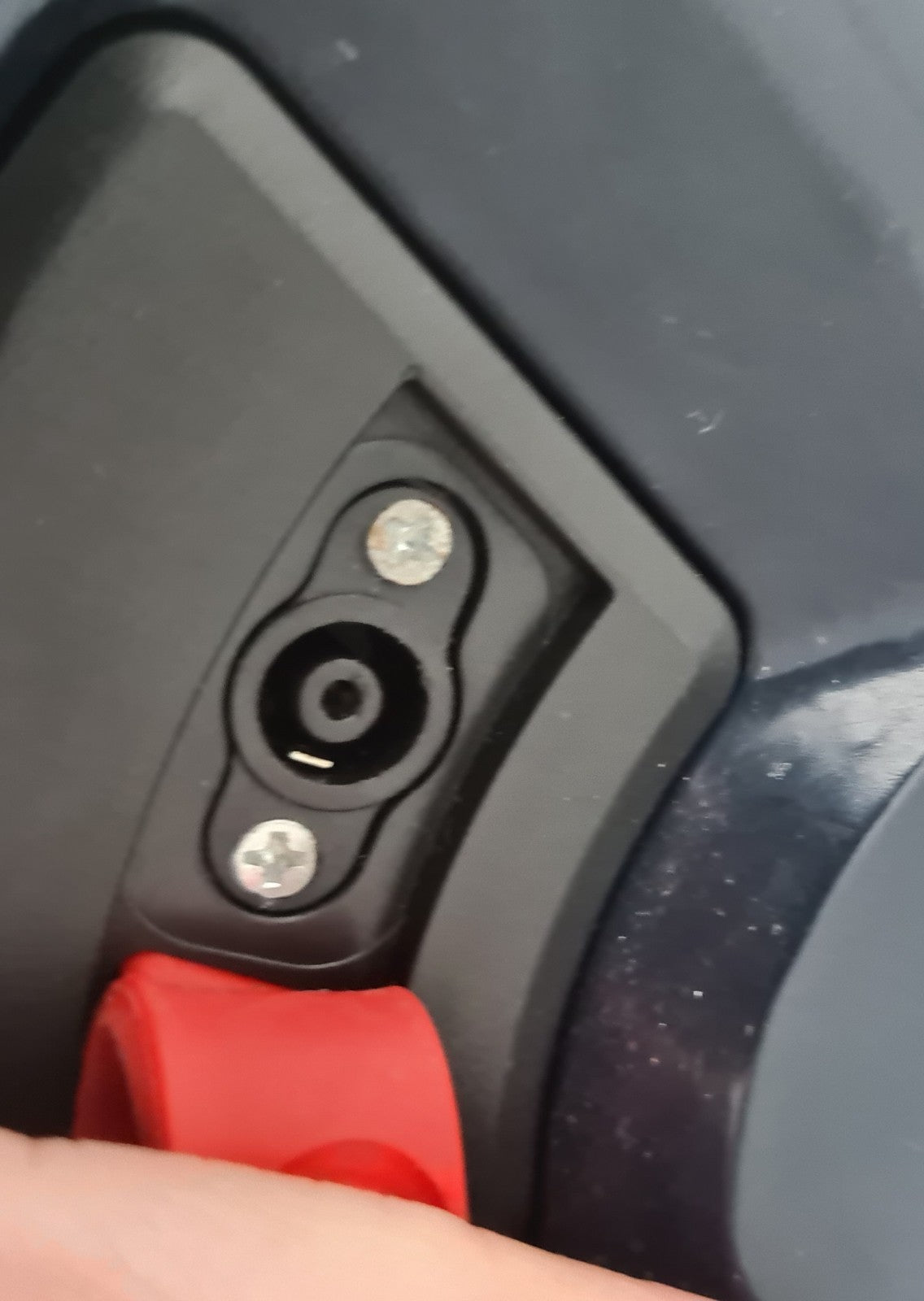 Red Bull RS 1000 Racing E - DAMAGED *READ DESC*