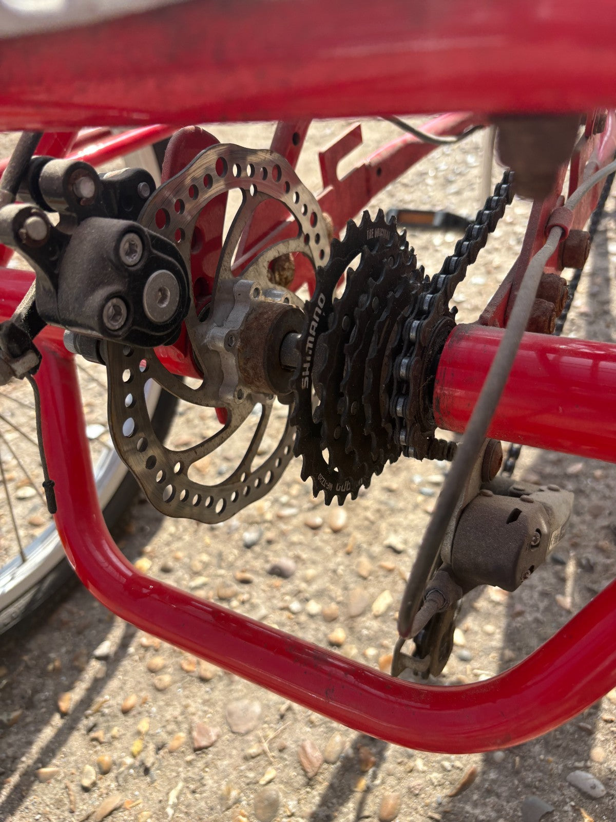 Jorvik Folding Adult Tricycle Red 6 Speed - 24 in Wheels with Baskets & Horn