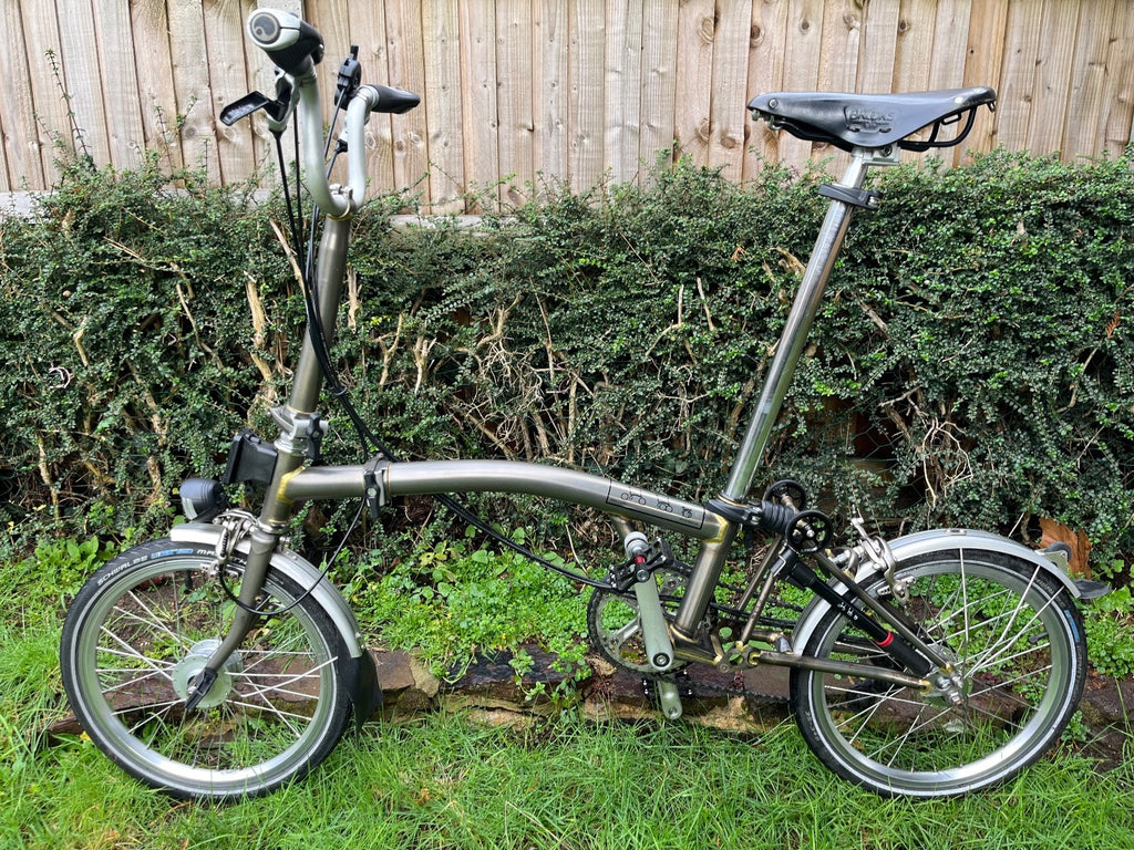 Brompton M6L 6 speed dynamo lights raw lacquer Brooks saddle, bag