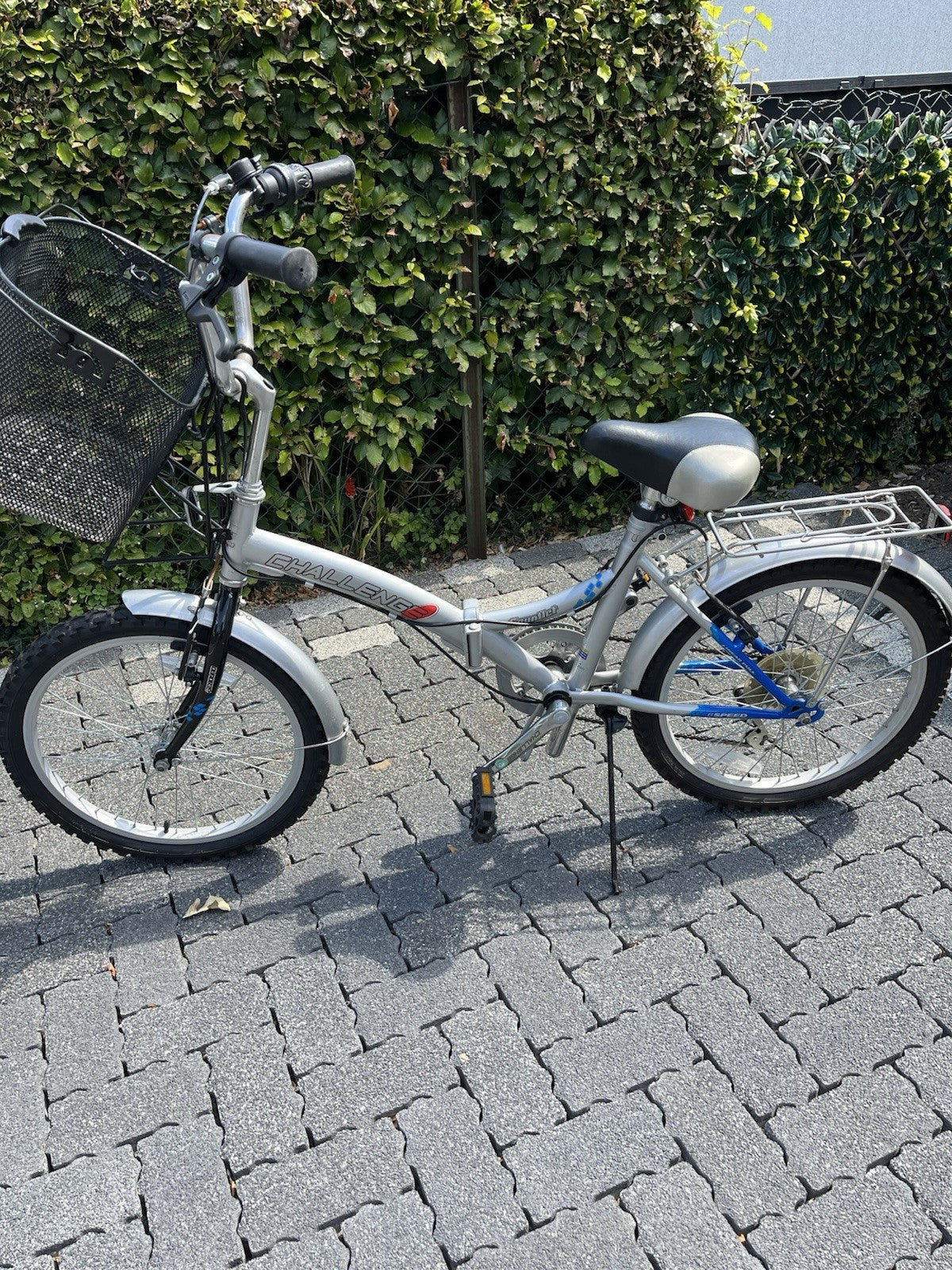 Challenge Gauntlet Folding Bike With 6 Speed Microshift Gears