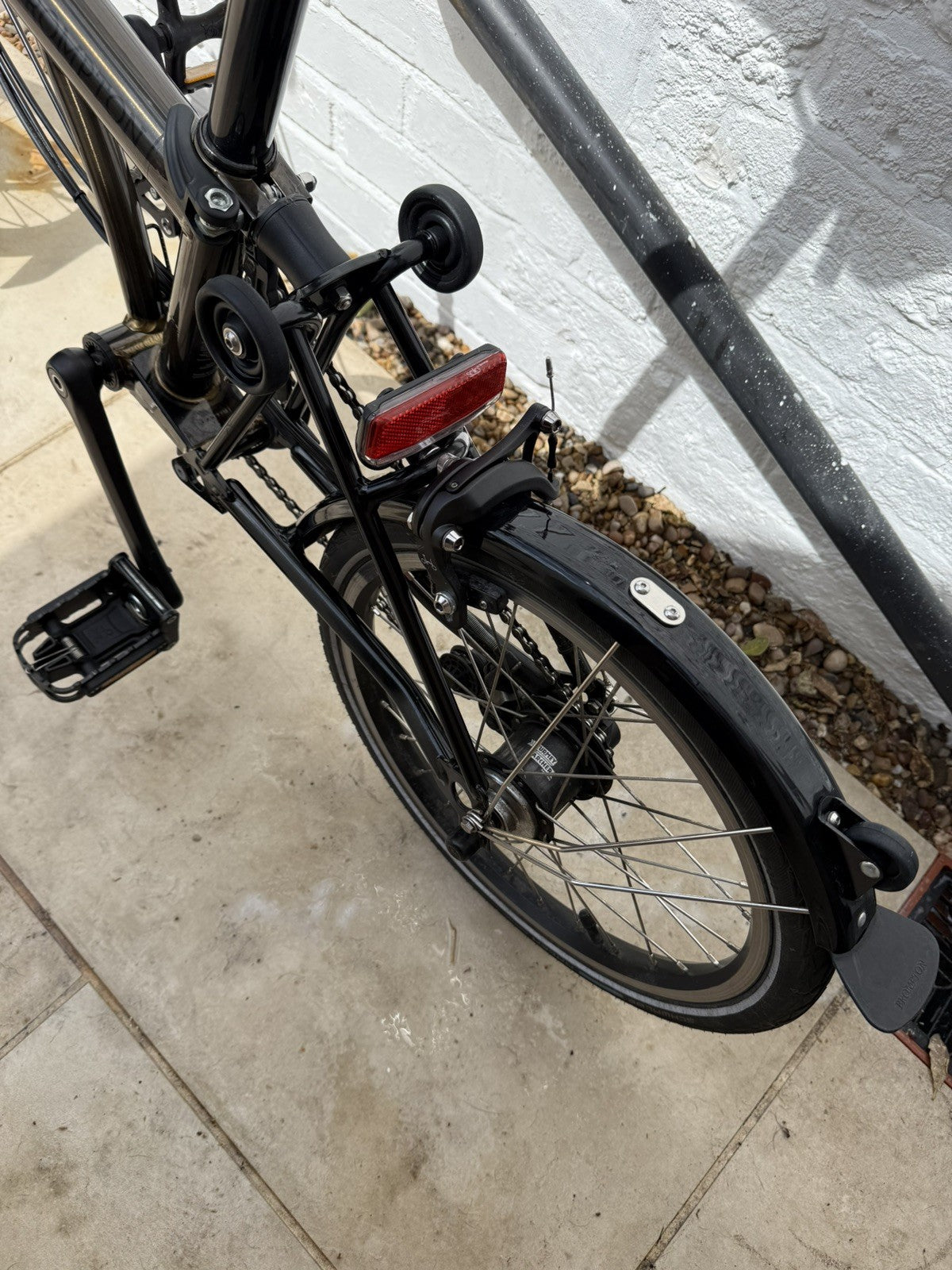 Brompton C Line Electric (M6L) Black Edition - Black Lacquer