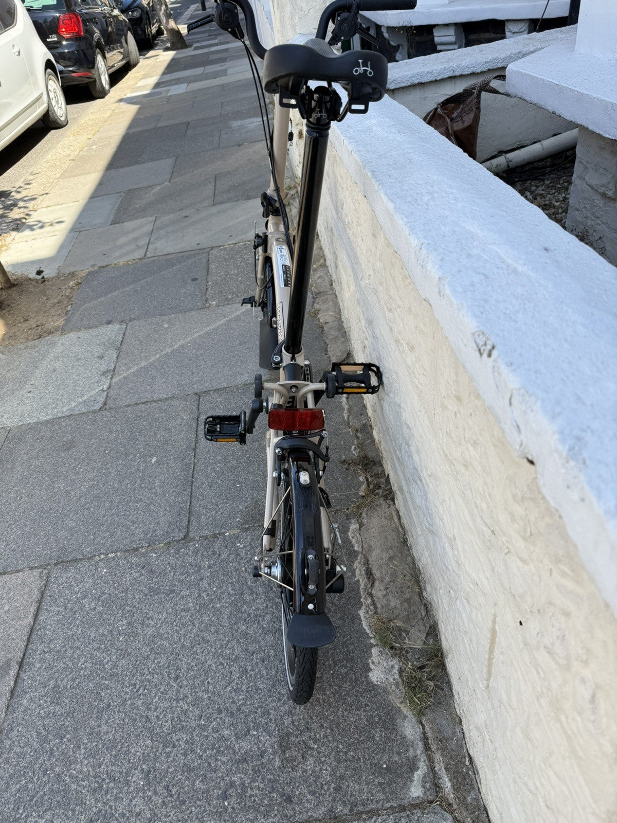 Brompton C Line Explore 2024 Folding Bike 6-Speed, Mid-Bar (Colour: Dune Sand)