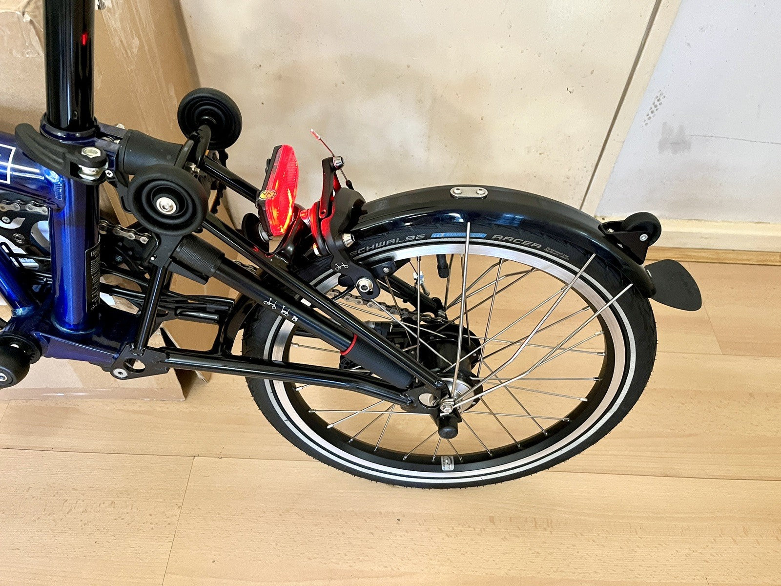 Brompton Elec C Line Explore 6 Speed - Bolt Blue / Black New